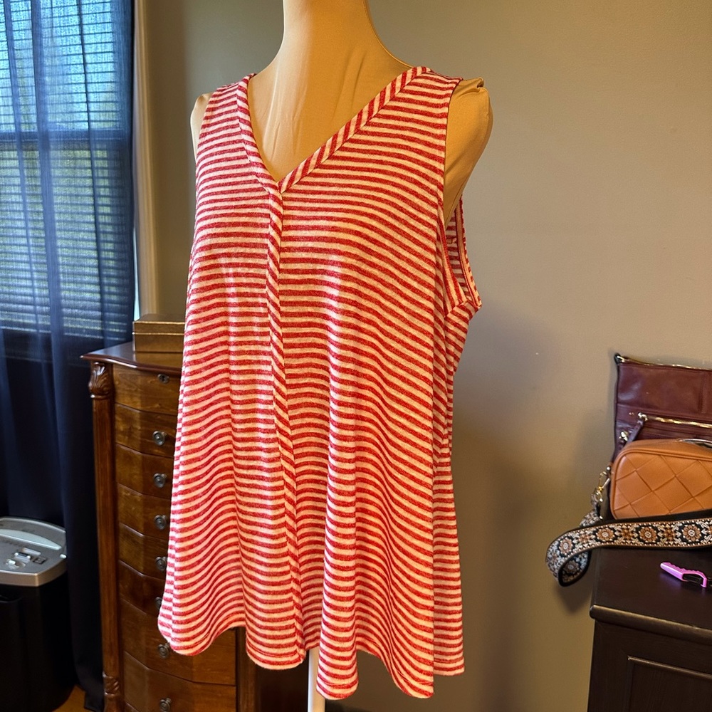 Torrid 1 - Picture 2 of 5